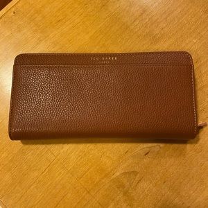 Ted Baker brown leather wallet